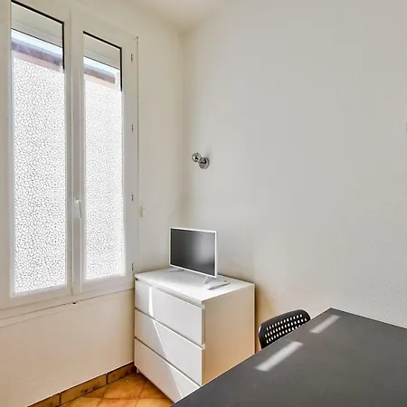 Apartamento ∴ Studio With Large Terrace ∴ *