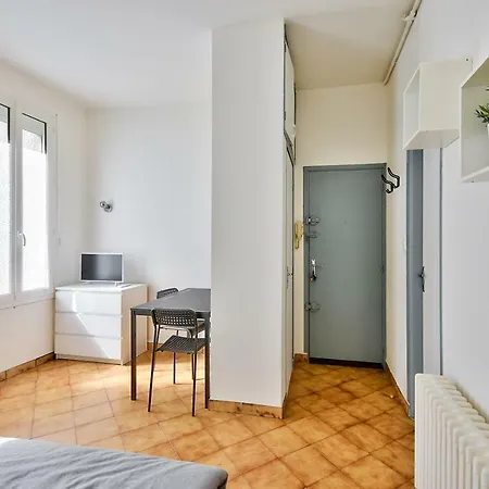Apartamento ∴ Studio With Large Terrace ∴ *